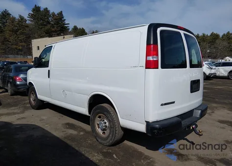 2019 Chevrolet Express 2500 Work Van from USA, damaged, VIN 1GCWGAFP0K1364688